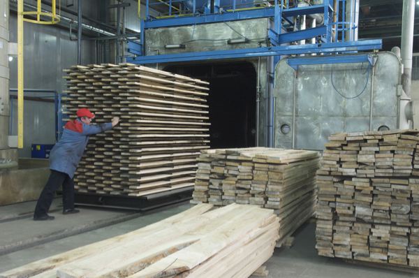 Un nouveau procédé de traitement du bois haute température