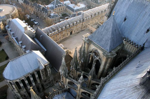 Skertzo donne vie à la cathédrale de Reims