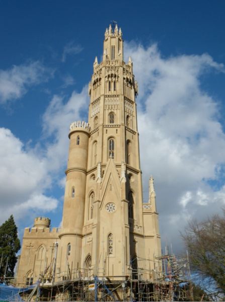 Vicat reçoit deux prix anglais prestigieux pour la restauration de la Hadlow Tower