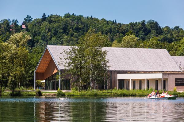 La maison du lac à Nances (74) « Nuées de bois »