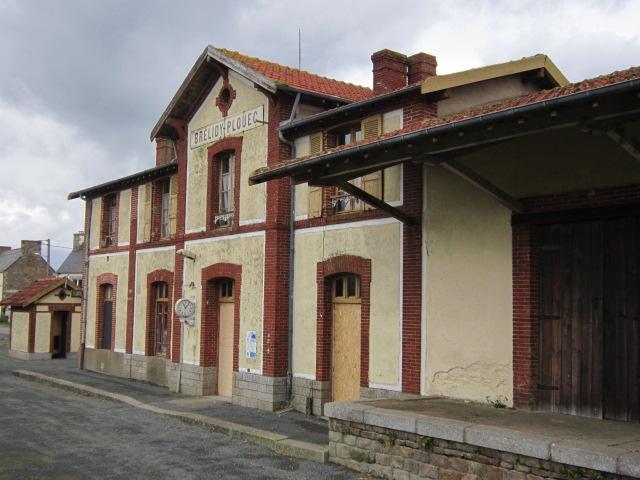 Appel au don pour la restauration de la gare de Brélidy à Plouëc-du-Trieux
