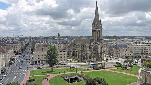 Rénovation et nettoyage du clocher de l’église Saint-Pierre de Caen