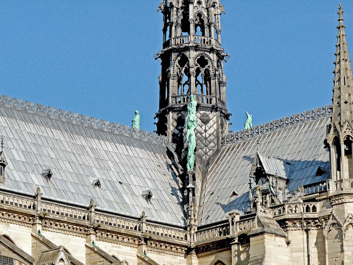 Notre-Dame de Paris : Démontage de l’échafaudage autour de la flèche