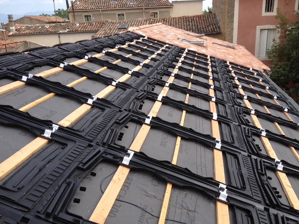 Edilians renforce son secteur toiture solaire