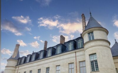 265 000 ardoises, 45 couvreurs pour réhabiliter la toiture du Château de Villers-Cotterêt