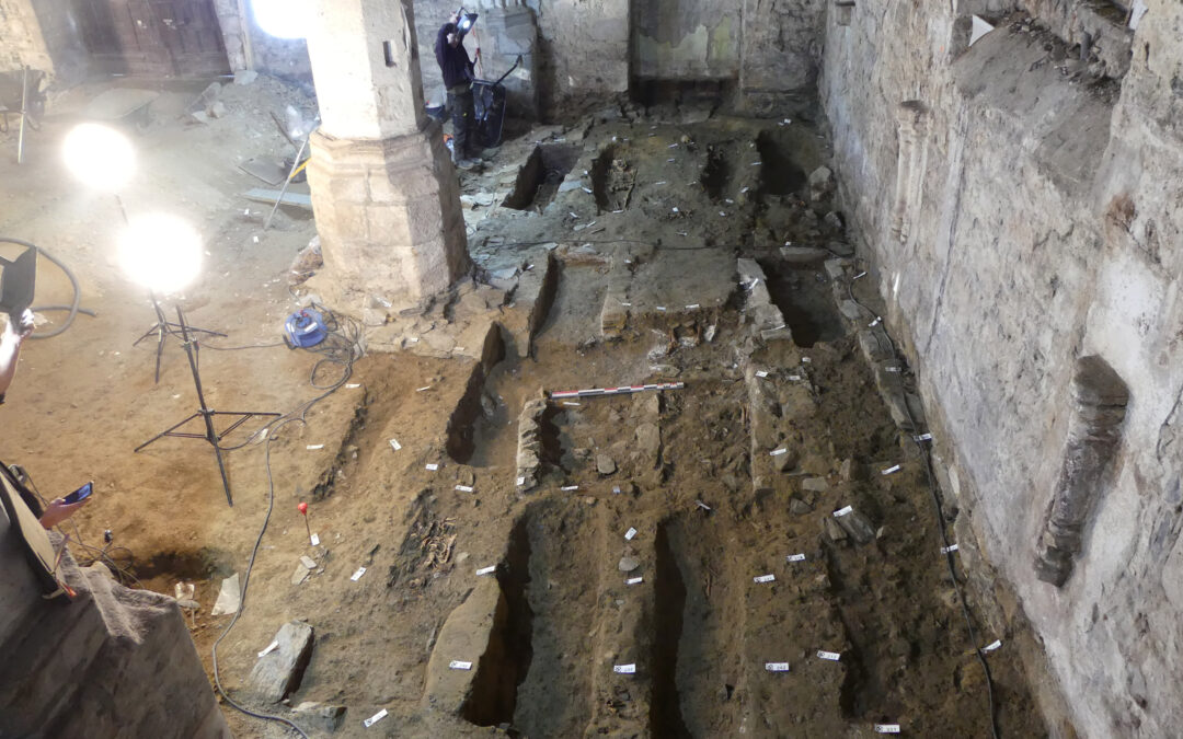 230 tombes mises au jour au couvent des Jacobins à Morlaix