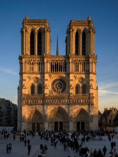 Notre-Dame de Paris poursuit sa restauration