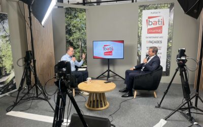 Interview Batimat 2026 : La fenêtre bois tient-elle le choc ?